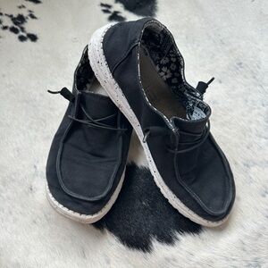 Black Wendy Hey Dudes